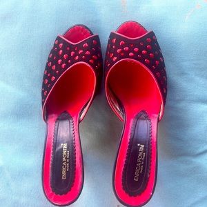 Black and red 2.5 inch open toed heels